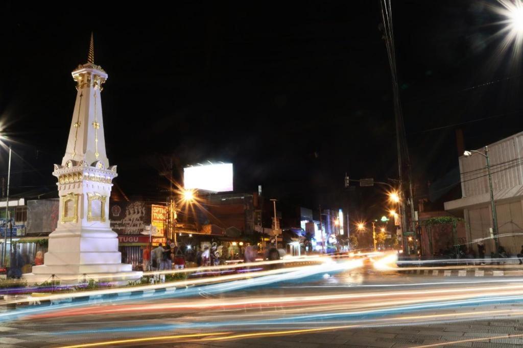 Urbanview Stay @H Jakal By Reddoorz Yogyakarta Kültér fotó